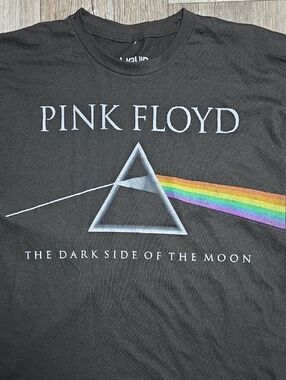 Liquid Blue Pink Floyd The Dark Dark Side of the Moon Graphic Band Tee Sz Lg
